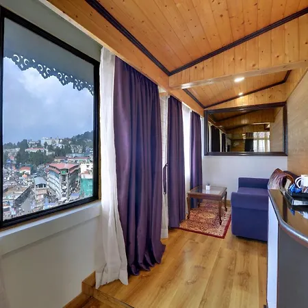 Sumitel Hotel 500 Meters From Mall Road Darjeeling  Exterior photo