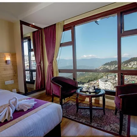 Sumitel Hotel 500 Meters From Mall Road Darjeeling  Exterior photo